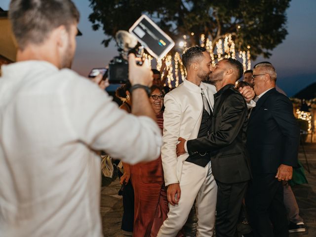 Il matrimonio di Charles e Matteo a Barni, Como 311