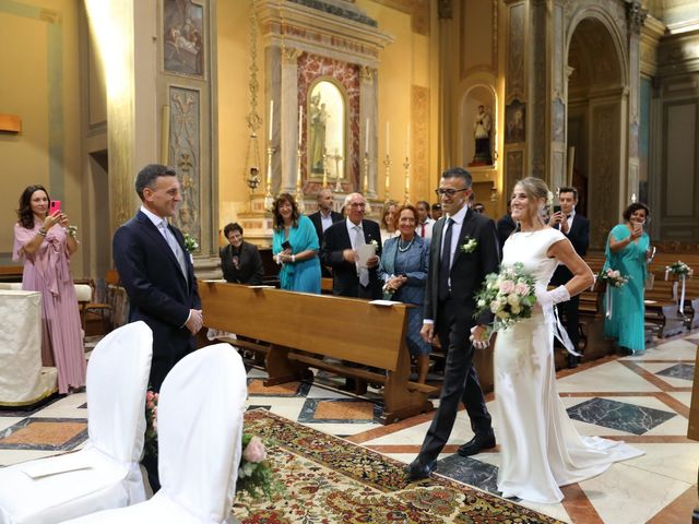 Il matrimonio di Angelo e Cristina a Montevecchia, Lecco 13