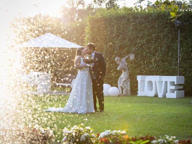 Il matrimonio di Daniele e Irene a Cogliate, Monza e Brianza 22