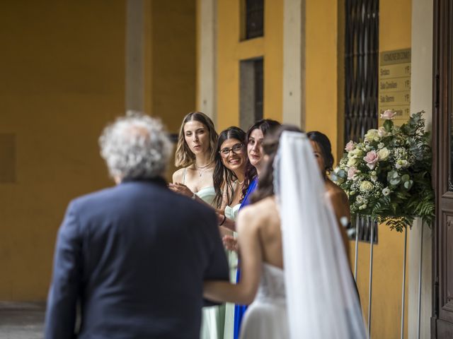 Il matrimonio di Giovanni e Naomi a Appiano Gentile, Como 31