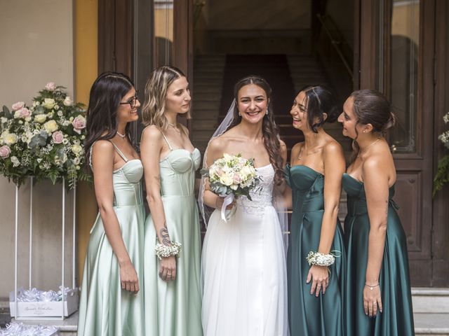 Il matrimonio di Giovanni e Naomi a Appiano Gentile, Como 33