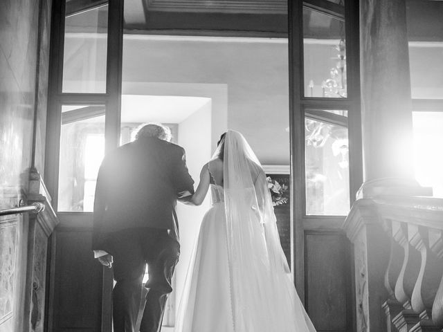 Il matrimonio di Giovanni e Naomi a Appiano Gentile, Como 35