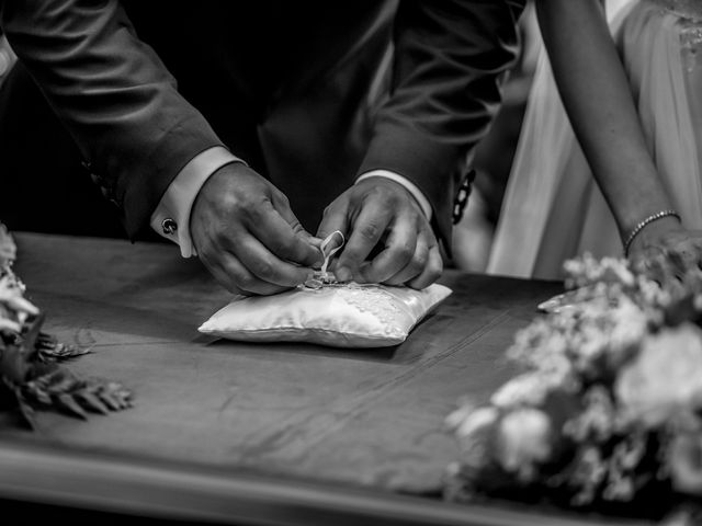 Il matrimonio di Giovanni e Naomi a Appiano Gentile, Como 43