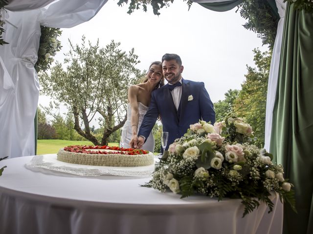 Il matrimonio di Giovanni e Naomi a Appiano Gentile, Como 91