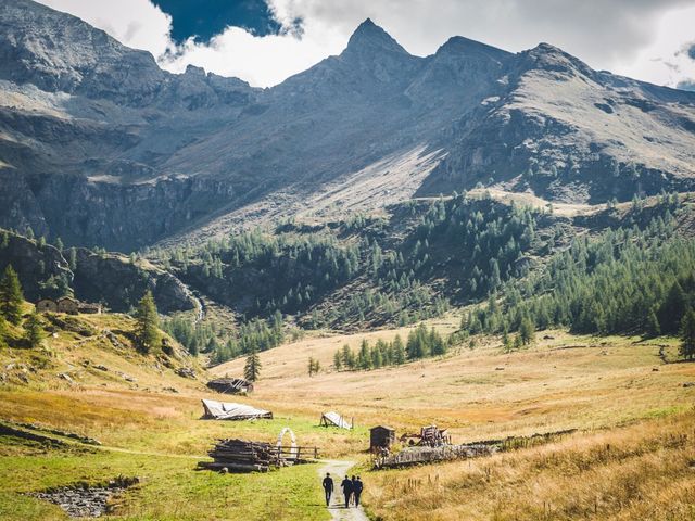 Il matrimonio di Lorenzo e Elisa a Valtournenche, Aosta 39