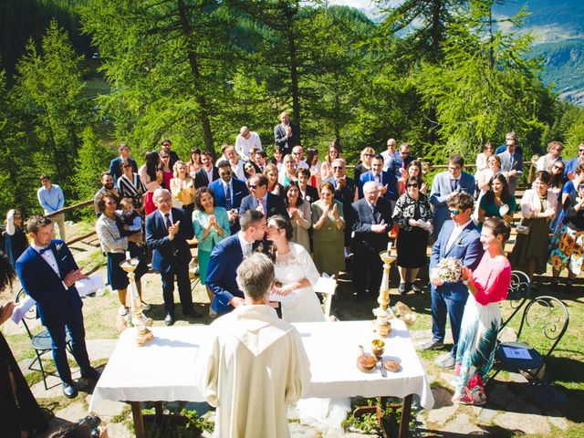 Il matrimonio di Lorenzo e Elisa a Valtournenche, Aosta 52