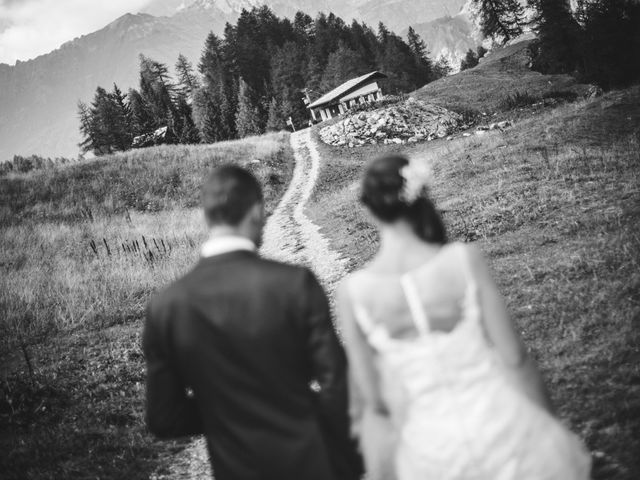 Il matrimonio di Lorenzo e Elisa a Valtournenche, Aosta 85