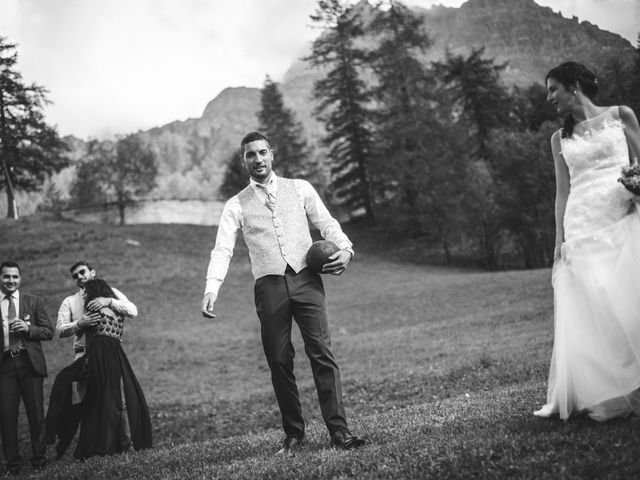 Il matrimonio di Lorenzo e Elisa a Valtournenche, Aosta 99