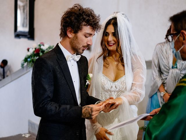 Il matrimonio di Alessio e Martina a Lucca, Lucca 22