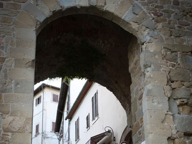 Il matrimonio di Antonio e Erika a Carmignano, Prato 27