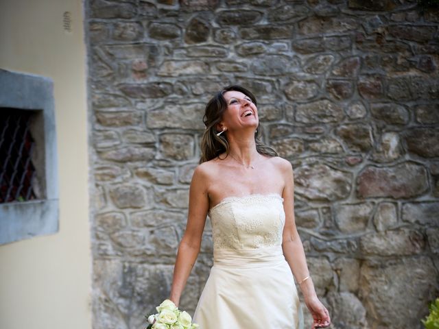Il matrimonio di Antonio e Erika a Carmignano, Prato 40