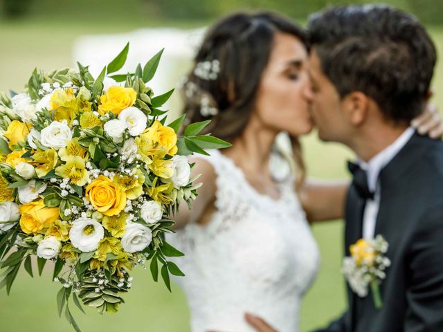 Il matrimonio di Emanuele e Mabel a Corte Franca, Brescia 10