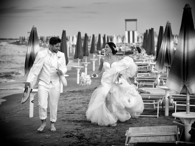 Il matrimonio di Mauro e Shari a Grottammare, Ascoli Piceno 16