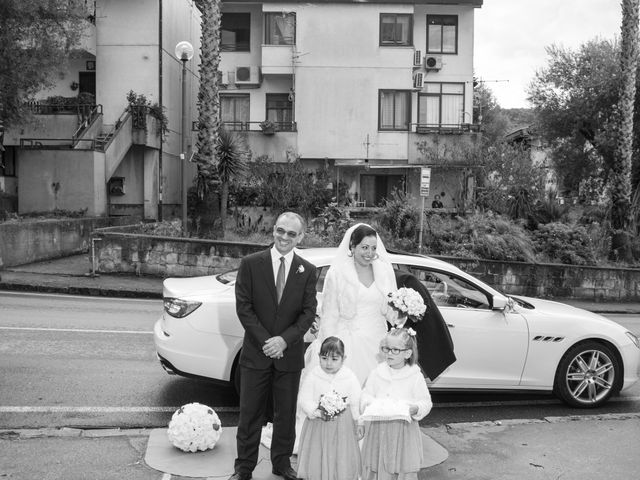 Il matrimonio di Antonio e Marilena a Sorrento, Napoli 23