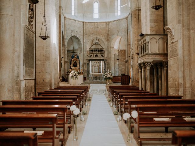 Il matrimonio di Mass e Joulia a Barletta, Bari 33