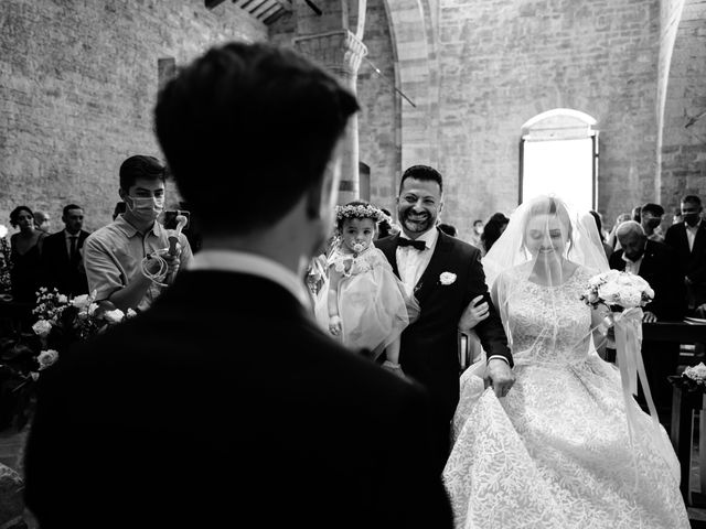 Il matrimonio di Nicola e Benedetta a Assisi, Perugia 14