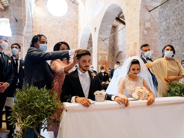 Il matrimonio di Nicola e Benedetta a Assisi, Perugia 19