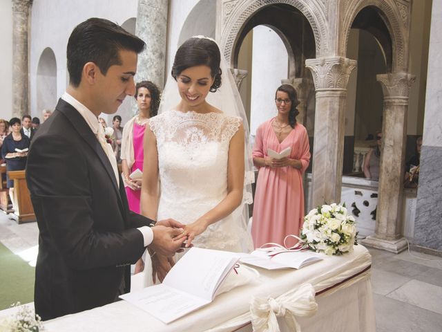 Il matrimonio di Elisa e Davide a Canosa di Puglia, Bari 20