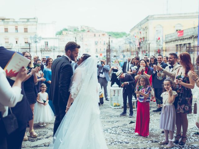 Il matrimonio di Andrea e Giulia a Lentini, Siracusa 43