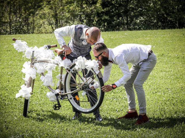 Il matrimonio di Matteo e Cristina a Villa di Serio, Bergamo 24