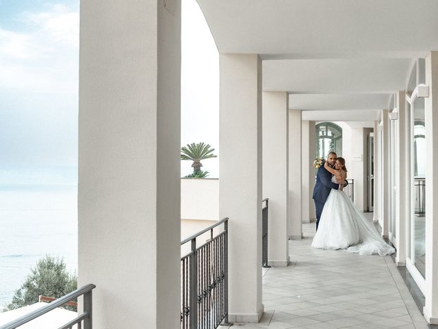 Il matrimonio di Debora e Francesco a Vietri sul Mare, Salerno 32