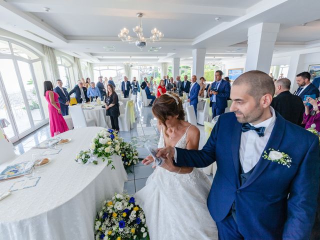 Il matrimonio di Debora e Francesco a Vietri sul Mare, Salerno 36