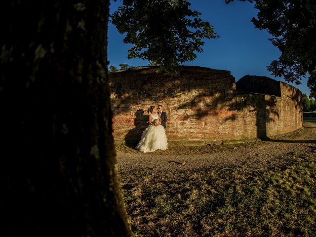 Il matrimonio di Marco e Celeste a Lucca, Lucca 27