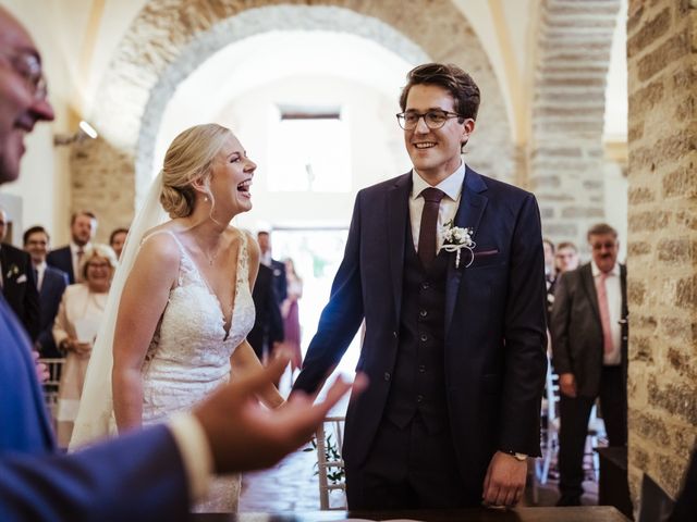 Il matrimonio di Max e Carolin a Pietralunga, Perugia 23