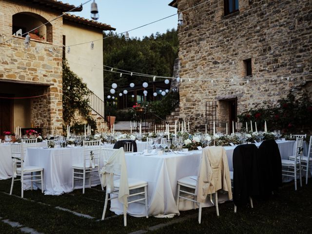 Il matrimonio di Max e Carolin a Pietralunga, Perugia 64