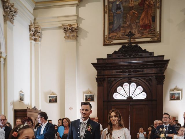 Il matrimonio di Nicola e Ilaria a Monteforte d&apos;Alpone, Verona 31