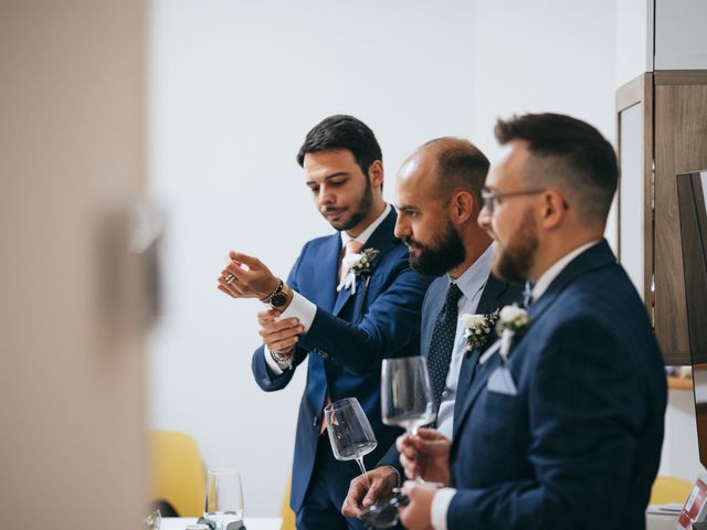 Il matrimonio di Fabiana e Raffaello a Rocca San Giovanni, Chieti 6