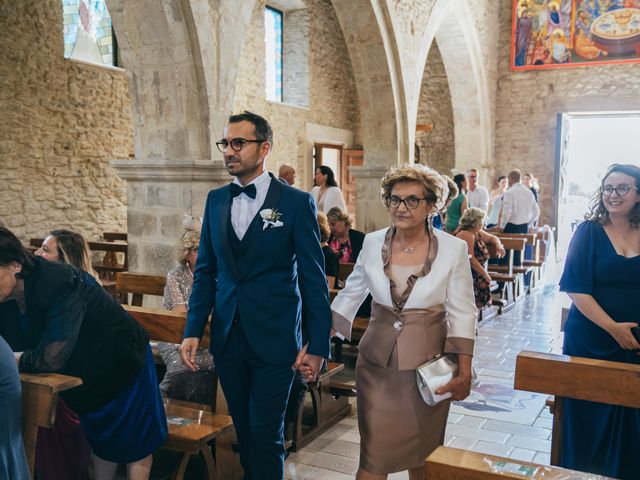 Il matrimonio di Fabiana e Raffaello a Rocca San Giovanni, Chieti 33