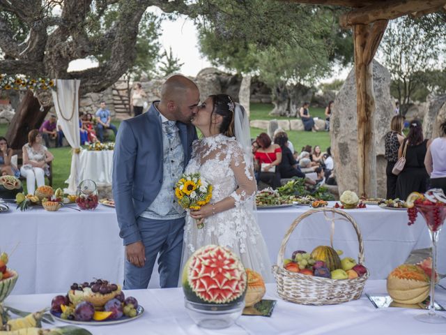 Il matrimonio di Benedetta e Giangavino a Illorai, Sassari 17