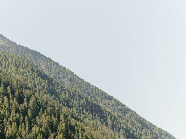 Il matrimonio di Valentina e Francesco a Ayas, Aosta 3