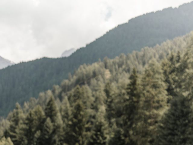 Il matrimonio di Valentina e Francesco a Ayas, Aosta 24
