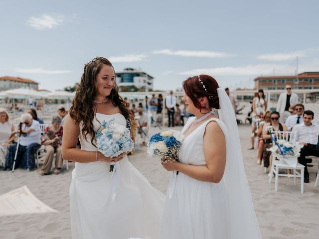 Il matrimonio di Jessica e Giulia a Bellaria-Igea Marina, Rimini 35