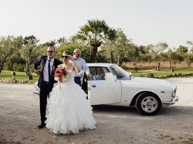 Il matrimonio di Mauro e Ilaria a Alghero, Sassari 25