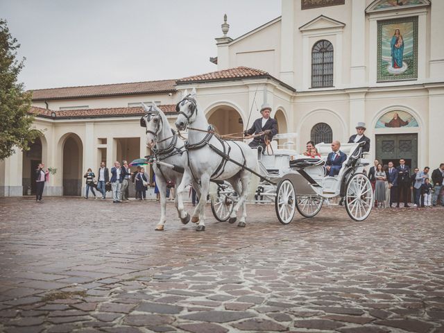 Il matrimonio di Devis e Alessandra a Casalpusterlengo, Lodi 46