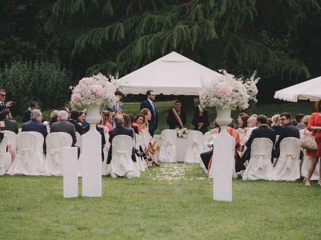 Il matrimonio di Corrado e Alessandra a Oleggio Castello, Novara 10