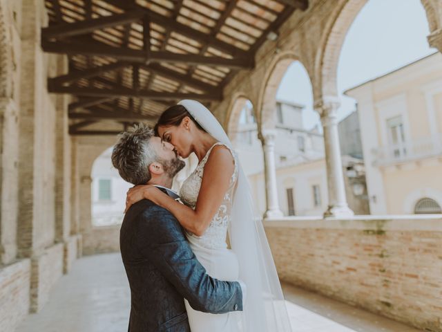 Il matrimonio di Fabio e Simona a Città Sant&apos;Angelo, Pescara 20