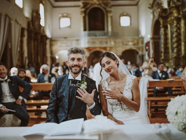 Il matrimonio di Fabio e Simona a Città Sant&apos;Angelo, Pescara 24