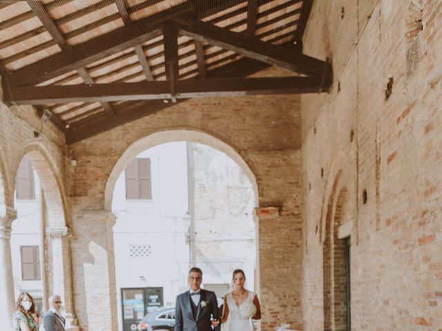 Il matrimonio di Fabio e Simona a Città Sant&apos;Angelo, Pescara 42