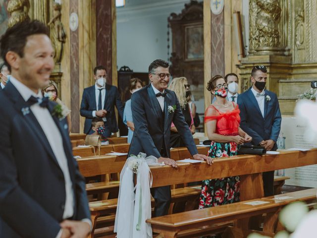 Il matrimonio di Fabio e Simona a Città Sant&apos;Angelo, Pescara 44