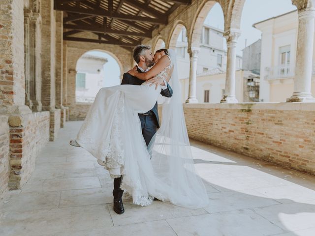 Il matrimonio di Fabio e Simona a Città Sant&apos;Angelo, Pescara 156