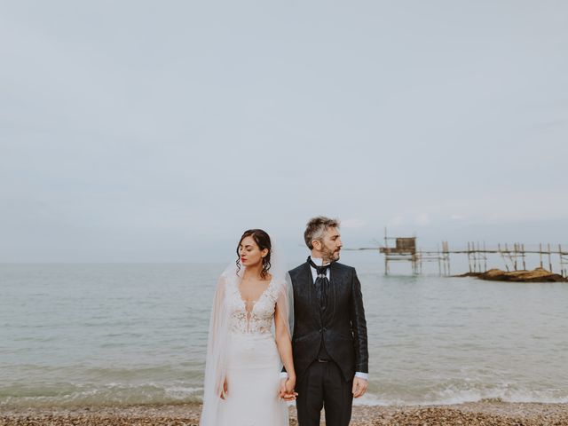 Il matrimonio di Fabio e Simona a Città Sant&apos;Angelo, Pescara 190