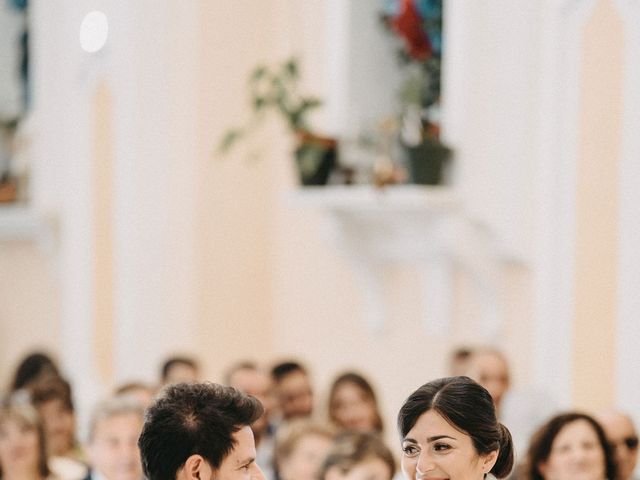 Il matrimonio di Valentina e Carmelo a Foggia, Foggia 24