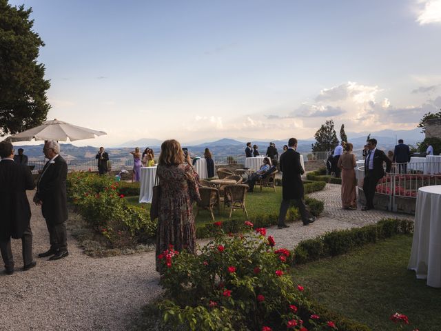 Il matrimonio di Marco e Angie a Fermo, Fermo 15