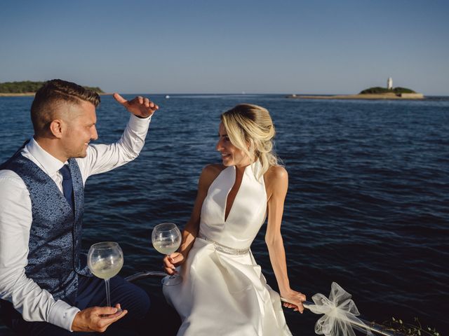 Il matrimonio di Ilaria e Eugeniu a Castellabate, Salerno 43