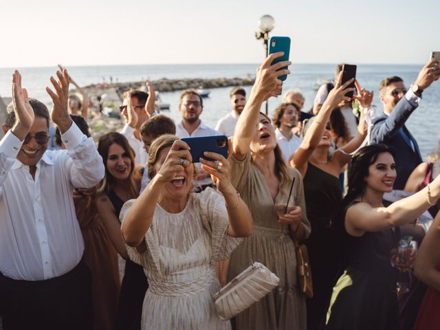 Il matrimonio di Ilaria e Eugeniu a Castellabate, Salerno 48