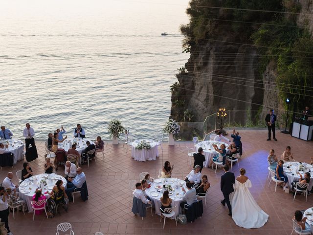 Il matrimonio di Stefano e Sara a Sorrento, Napoli 20